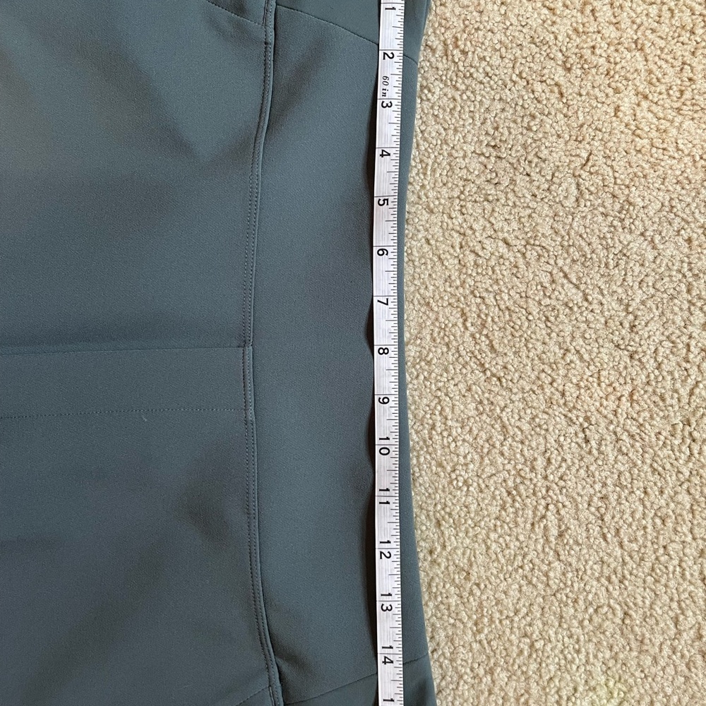 ATHLETA Women’s Endless Pant in Bali Green Straight Leg Ankle #533636-02 Size 14 - Picture 6 of 8
